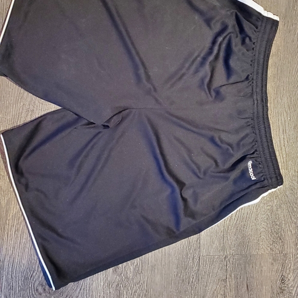 Youth Adidas Shorts - Picture 3 of 3